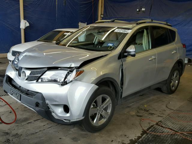 JTMWFREV9FD059695 - 2015 TOYOTA RAV4 XLE GRAY photo 2