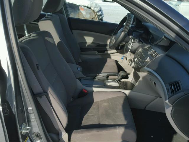 1HGCP2F34BA031109 - 2011 HONDA ACCORD LX GRAY photo 5