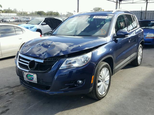 WVGAV7AX3BW504404 - 2011 VOLKSWAGEN TIGUAN S BLUE photo 2