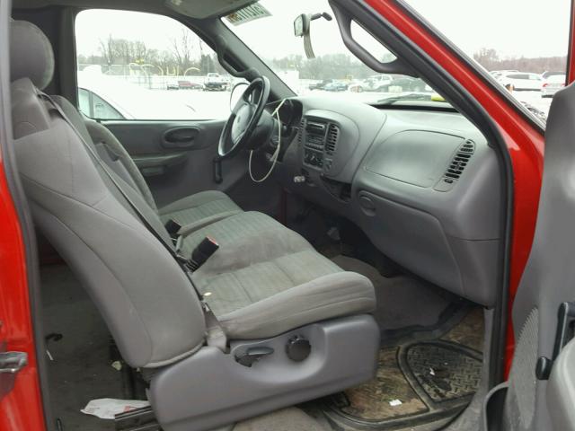 1FTZX17211NB76589 - 2001 FORD F150 RED photo 5