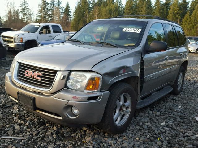 1GKDT13S022502143 - 2002 GMC ENVOY SILVER photo 2