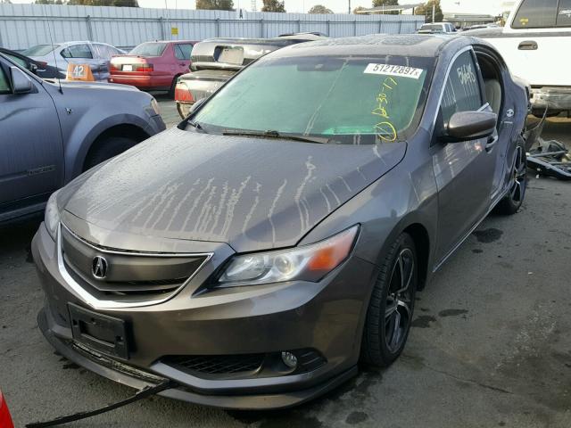 19VDE1F73EE000322 - 2014 ACURA ILX 20 TEC GRAY photo 2