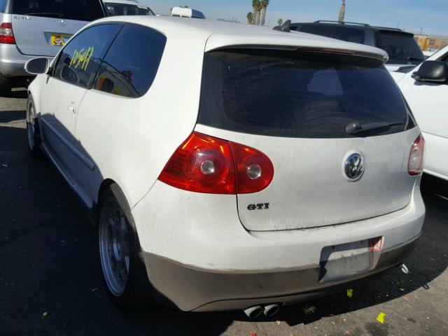 WVWFV71K78W293120 - 2008 VOLKSWAGEN GTI WHITE photo 3