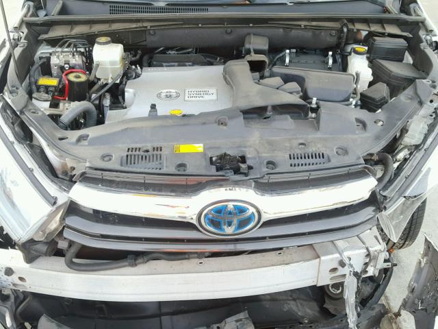 5TDDCRFH9ES005664 - 2014 TOYOTA HIGHLANDER WHITE photo 7