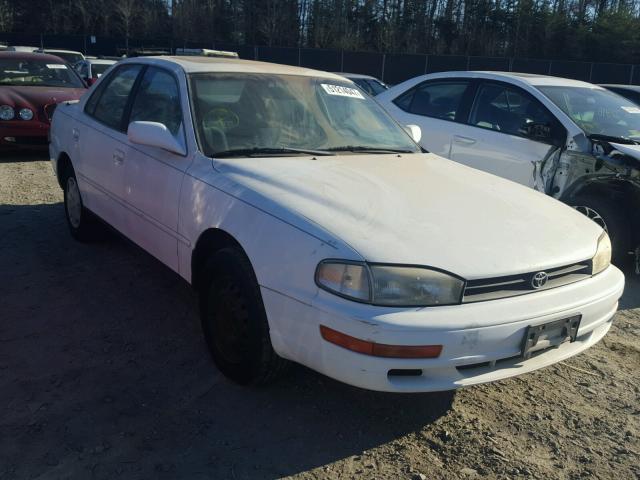 4T1SK12E1PU268765 - 1993 TOYOTA CAMRY LE WHITE photo 1