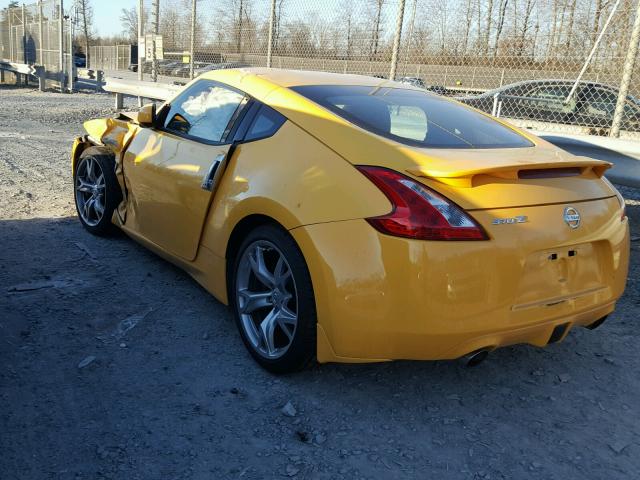 JN1AZ44E39M407441 - 2009 NISSAN 370Z YELLOW photo 3