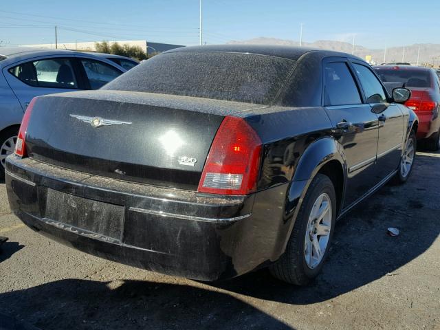 2C3KA53G67H884175 - 2007 CHRYSLER 300 TOURIN BLACK photo 4