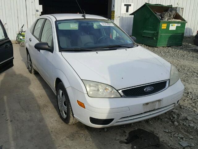 1FAFP34N06W232140 - 2006 FORD FOCUS ZX4 WHITE photo 1