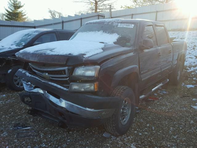 1GCHK23U17F106956 - 2007 CHEVROLET SILVERADO BLACK photo 2