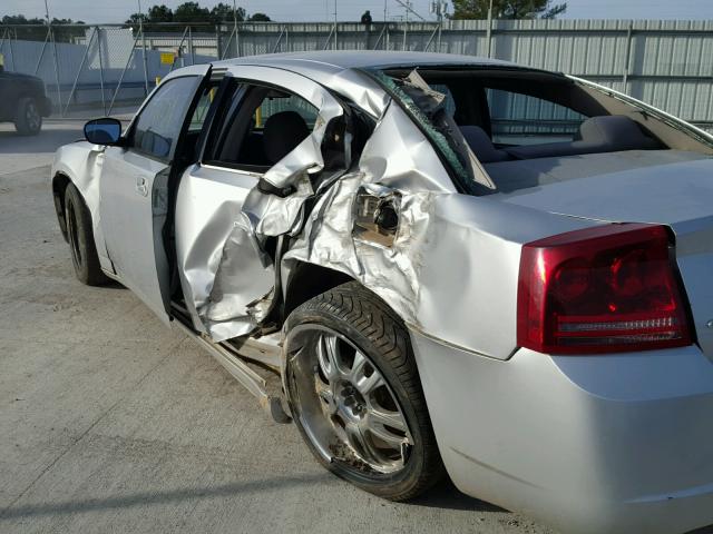 2B3KA43RX7H719450 - 2007 DODGE CHARGER SE SILVER photo 9