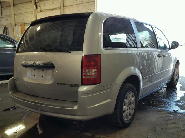 2A4RR4DE2AR103061 - 2010 CHRYSLER TOWN & COU SILVER photo 4