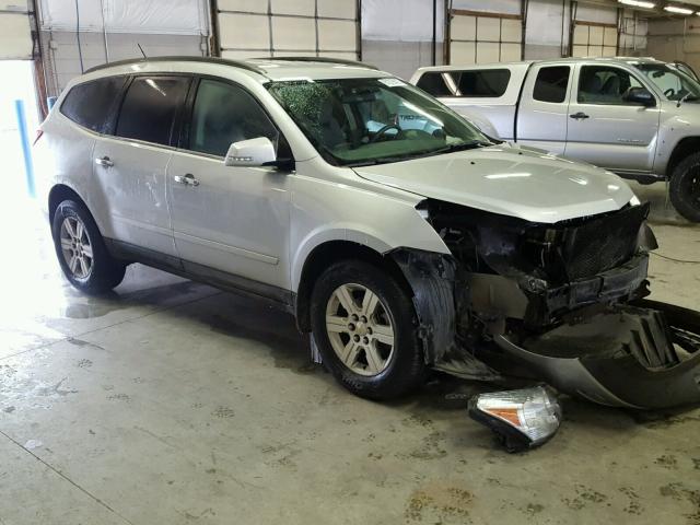 1GNKVGED4BJ155055 - 2011 CHEVROLET TRAVERSE L SILVER photo 1