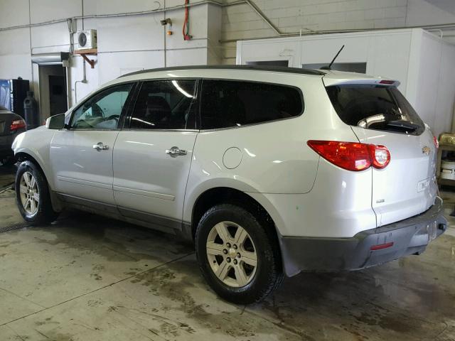 1GNKVGED4BJ155055 - 2011 CHEVROLET TRAVERSE L SILVER photo 3