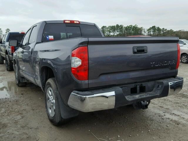 5TFRM5F13HX117826 - 2017 TOYOTA TUNDRA DOU GRAY photo 3