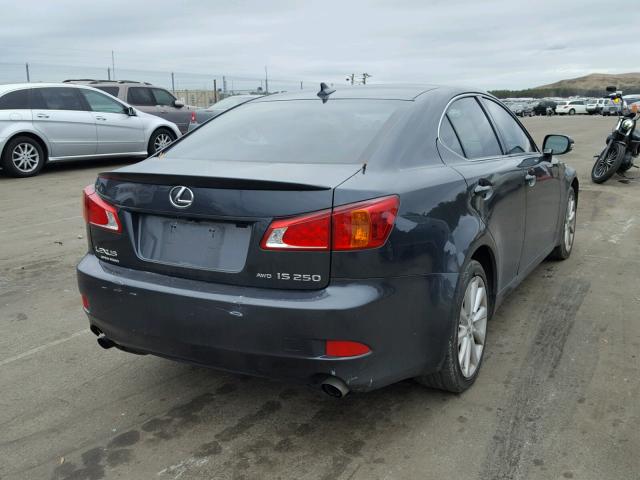 JTHCK262192031317 - 2009 LEXUS IS 250 GRAY photo 4