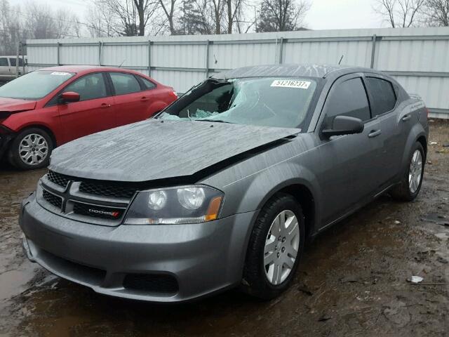 1C3CDZAG2DN769517 - 2013 DODGE AVENGER SE GRAY photo 2