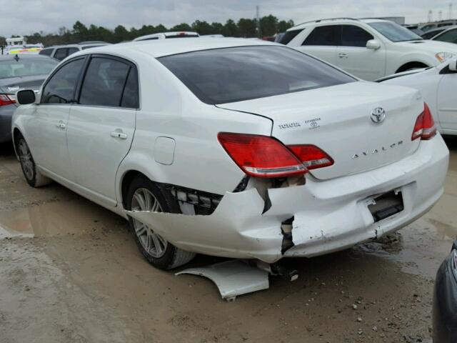 4T1BK36B57U245419 - 2007 TOYOTA AVALON XL WHITE photo 3