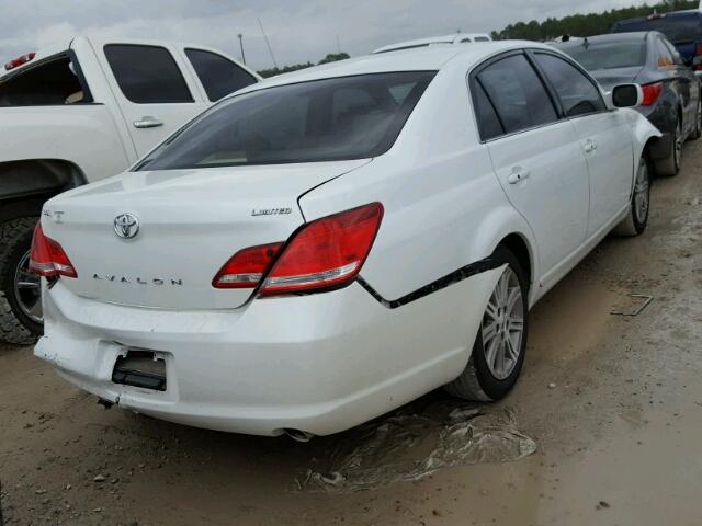 4T1BK36B57U245419 - 2007 TOYOTA AVALON XL WHITE photo 4