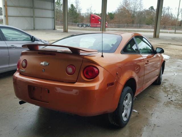 1G1AK12F957573671 - 2005 CHEVROLET COBALT ORANGE photo 4