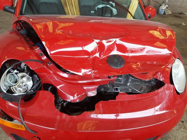 3VWRG3AG1AM013366 - 2010 VOLKSWAGEN NEW BEETLE 红色 照片 9