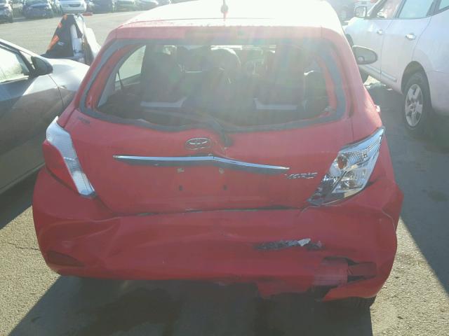 JTDKTUD32DD558684 - 2013 TOYOTA YARIS RED photo 9