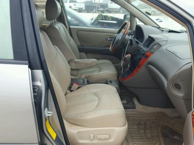 JTJGF10U110096340 - 2001 LEXUS RX 300 GRAY photo 5