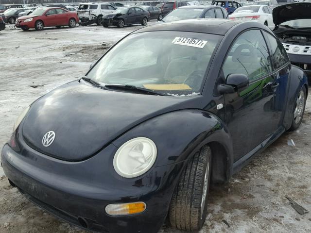 3VWCK21C21M471395 - 2001 VOLKSWAGEN NEW BEETLE 黑色 照片 2