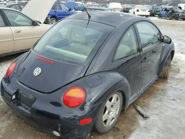 3VWCK21C21M471395 - 2001 VOLKSWAGEN NEW BEETLE 黑色 照片 4