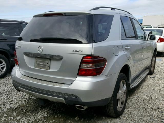 4JGBB86E48A319990 - 2008 MERCEDES-BENZ ML 350 SILVER photo 4