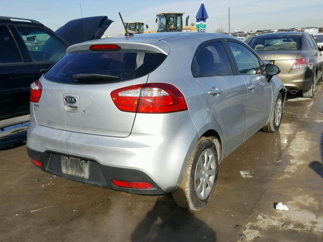 KNADM5A3XC6012859 - 2012 KIA RIO LX Արծաթագույն լուսանկար 4