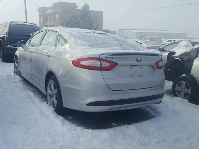 3FA6P0H74GR160244 - 2016 FORD FUSION SE SILVER photo 3