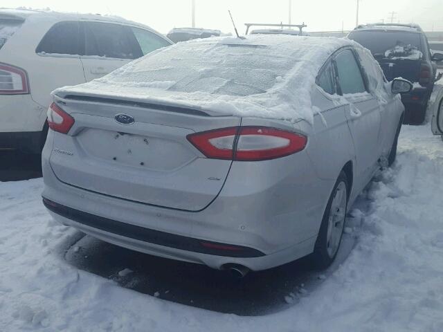 3FA6P0H74GR160244 - 2016 FORD FUSION SE SILVER photo 4