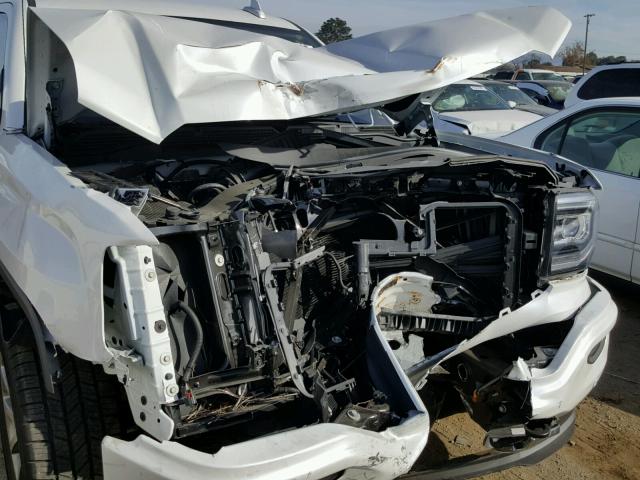 3GTU2PEC4HG246659 - 2017 GMC SIERRA K15 WHITE photo 9