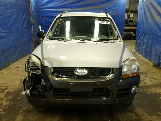 KNDJE723587494610 - 2008 KIA SPORTAGE E SILVER photo 9