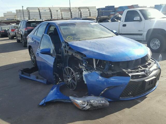 4T1BF1FK8GU533556 - 2016 TOYOTA CAMRY LE BLUE photo 1