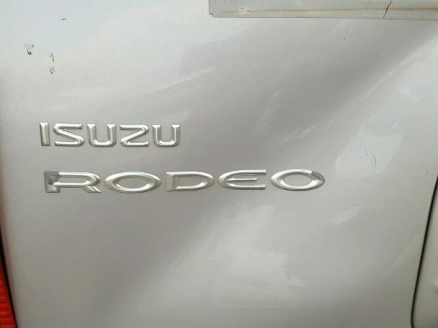 4S2DM58Y944309465 - 2004 ISUZU RODEO S SILVER photo 10