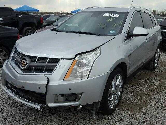 3GYFNCEY9AS560566 - 2010 CADILLAC SRX PREMIU SILVER photo 2