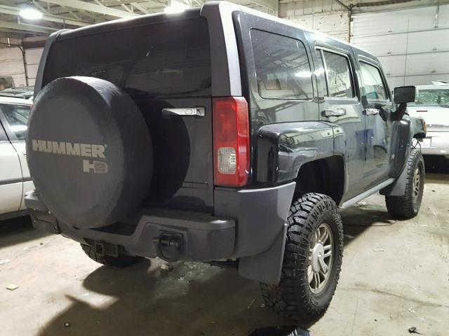 5GTEN13E988138372 - 2008 HUMMER H3 BLACK photo 4