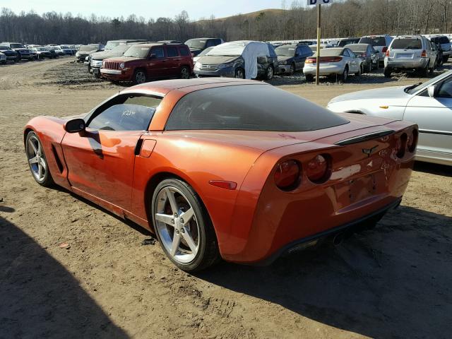 1G1YY22UX55105851 - 2005 CHEVROLET CORVETTE ORANGE photo 3