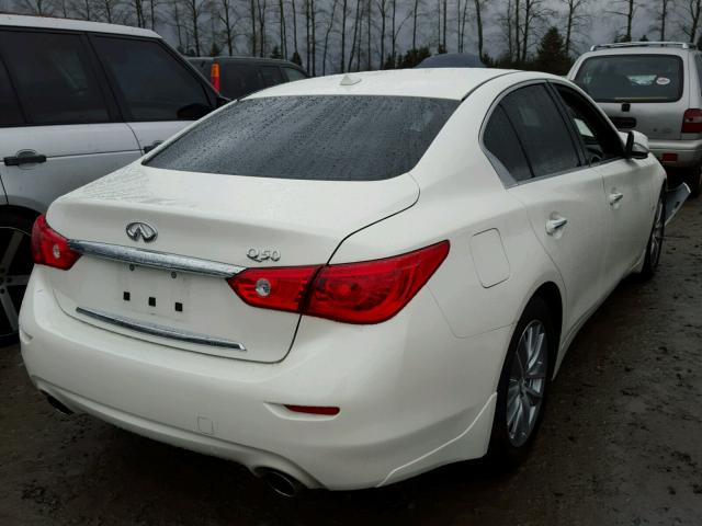 JN1EV7AP5GM305429 - 2016 INFINITI Q50 PREMIU WHITE photo 4