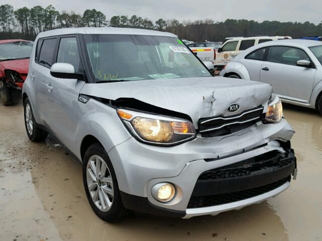 KNDJP3A55J7570029 - 2018 KIA SOUL + SILVER photo 1