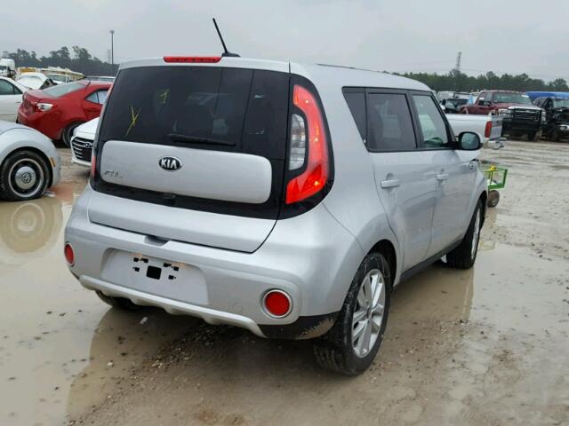 KNDJP3A55J7570029 - 2018 KIA SOUL + SILVER photo 4