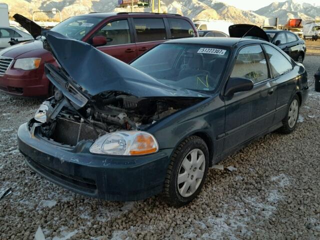 1HGEJ6223VL114652 - 1997 HONDA CIVIC DX GREEN photo 2