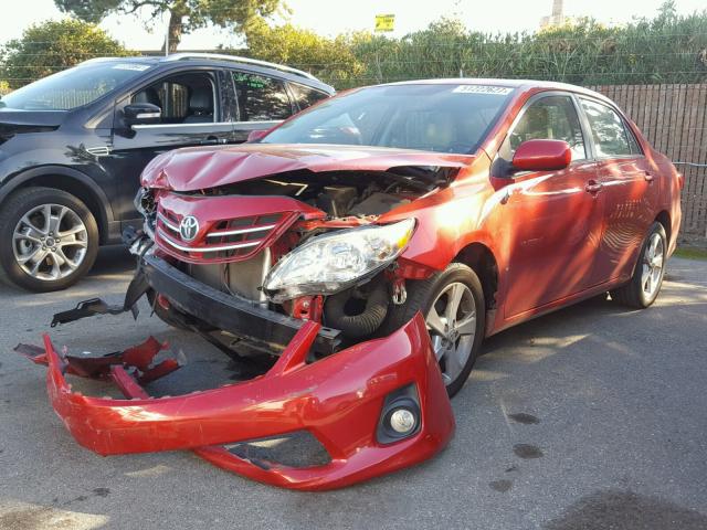 2T1BU4EE8DC963717 - 2013 TOYOTA COROLLA BA RED photo 2