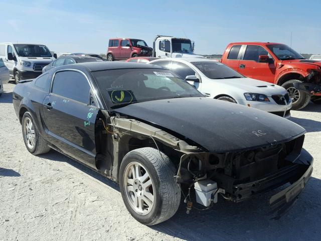 1ZVHT80N985139365 - 2008 FORD MUSTANG BLACK photo 1