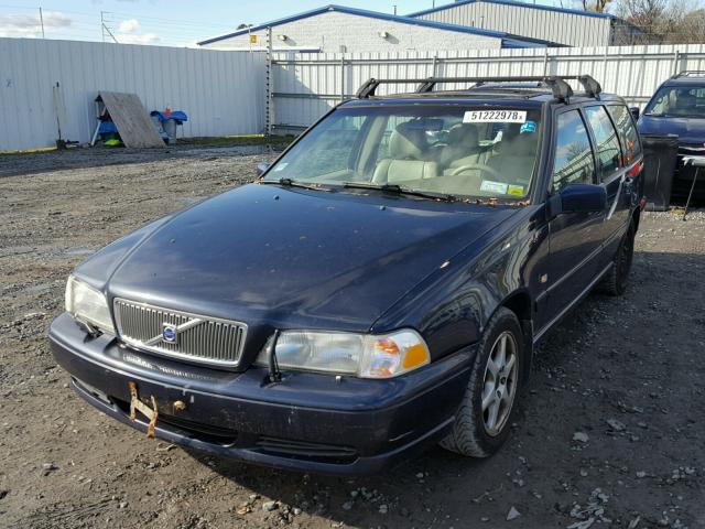 YV1LW61J3Y2731425 - 2000 VOLVO V70 BASE BLUE photo 2