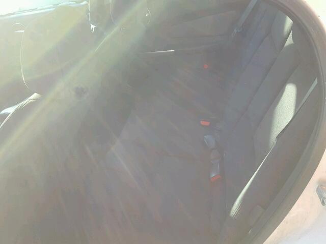 2G2WR554661240860 - 2006 PONTIAC GRAND PRIX 白色 照片 6