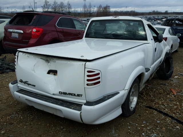 1GCCS14W4X8192272 - 1999 CHEVROLET S TRUCK S1 WHITE photo 4