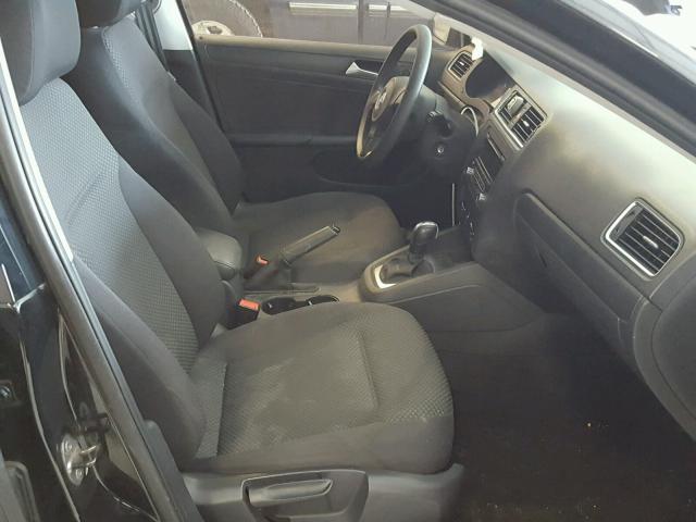 3VW2K7AJ2EM433047 - 2014 VOLKSWAGEN JETTA BASE BLACK photo 5