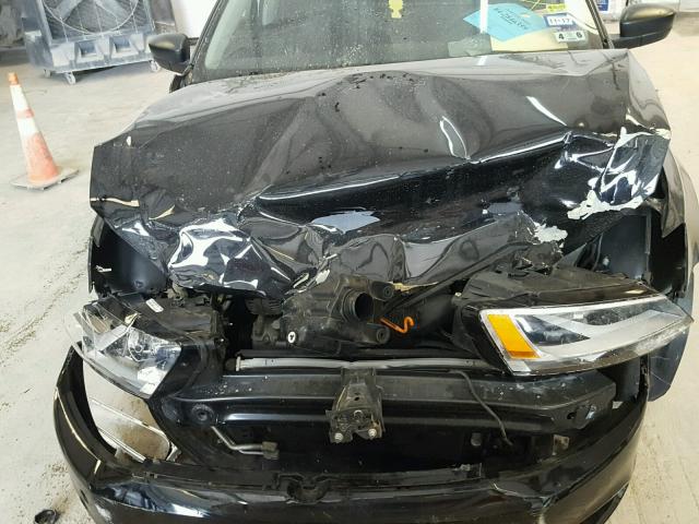 3VW2K7AJ2EM433047 - 2014 VOLKSWAGEN JETTA BASE BLACK photo 9